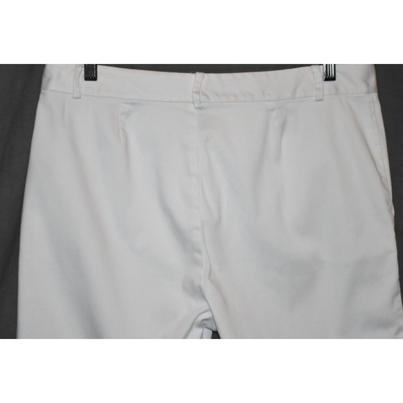 Ralph Lauren Shorts Womens 12 White LRL Bermuda Pockets Chino Casual Classic 12 - Picture 15 of 15